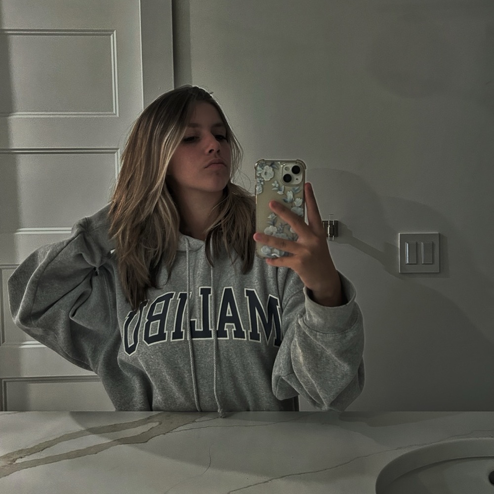 Meet your Posher, Noelle